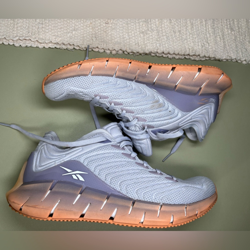Reebok Zig Kinetica EH2812 women’s Size 8